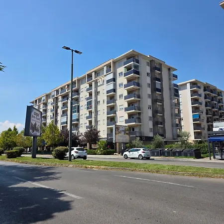 Kvart Lägenhet Podgorica